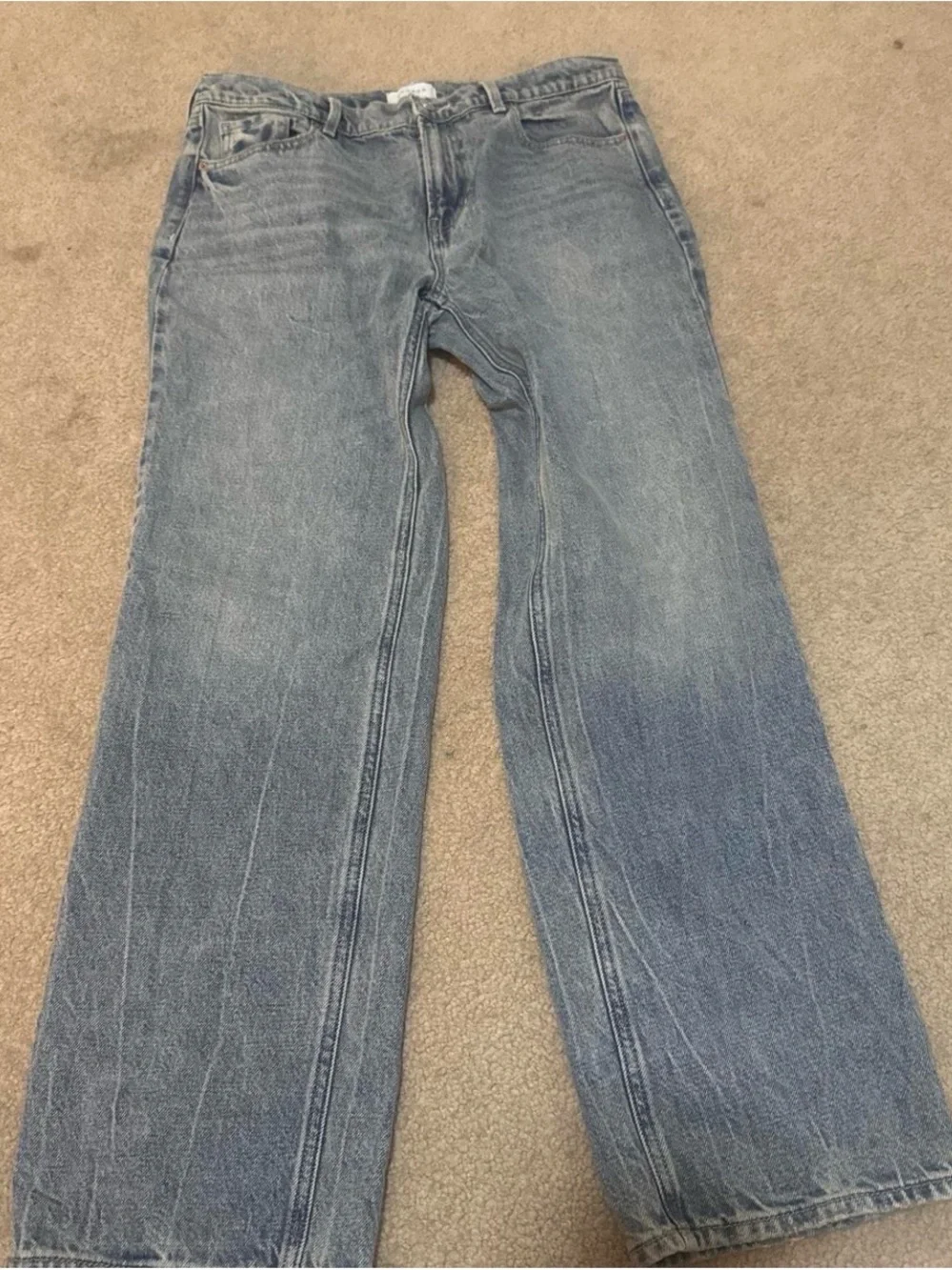 PacSun Women's Light Blue Relaxed Straight Jeans
